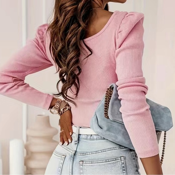 Square Neck Elegant Blouse with Pearls - Picture 3 of 4